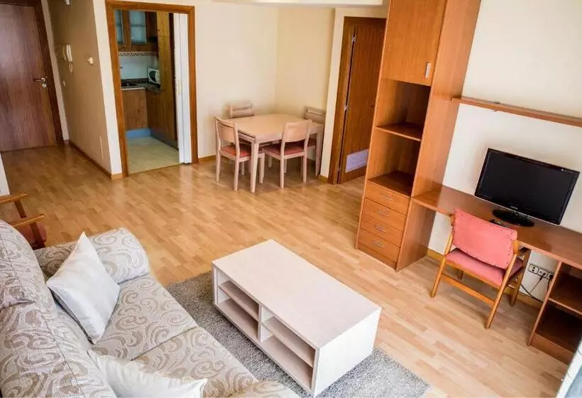 Huoneisto 1 Makuuhuone, Jardi Apartaments