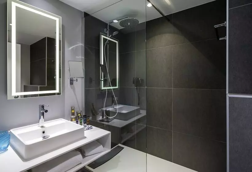 اتاق لوکس با تراس, Novotel Madrid City Las Ventas