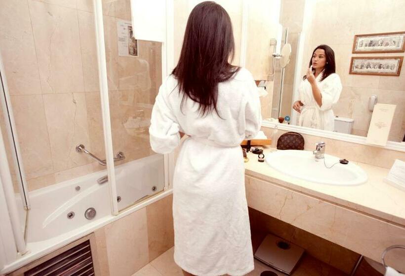 اتاق سوپریور, Sercotel Gran Hotel Conde Duque