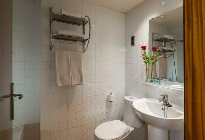 اتاق استاندارد, 4r Miramar Calafell