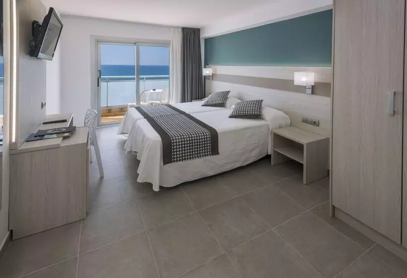 Triple Room Sea View, 4R Miramar Calafell