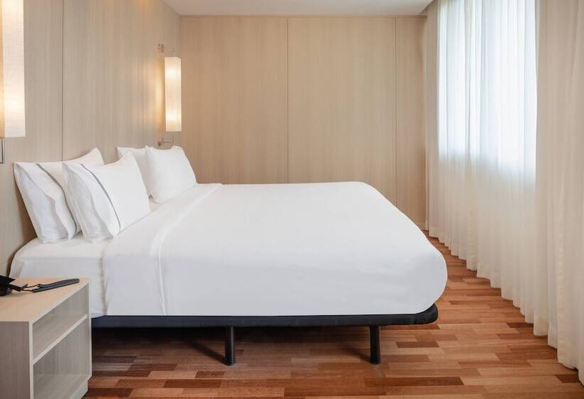 اتاق استاندارد با تخت دوبل و چشمانداز دریا, Ac Hotel Málaga Palacio By Marriott