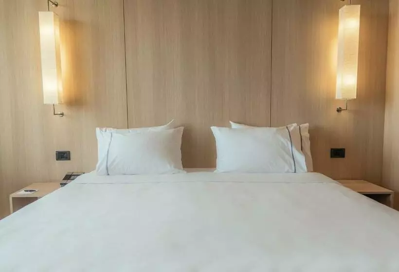 スタンダードインサイドビュールーム, Ac Hotel Málaga Palacio By Marriott