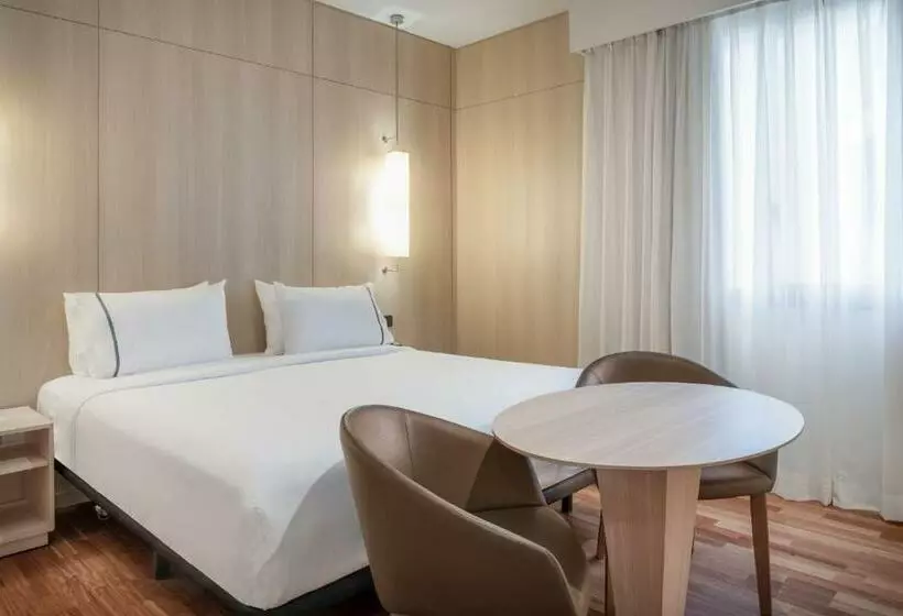 スタンダードインサイドビュールーム, Ac Hotel Málaga Palacio By Marriott
