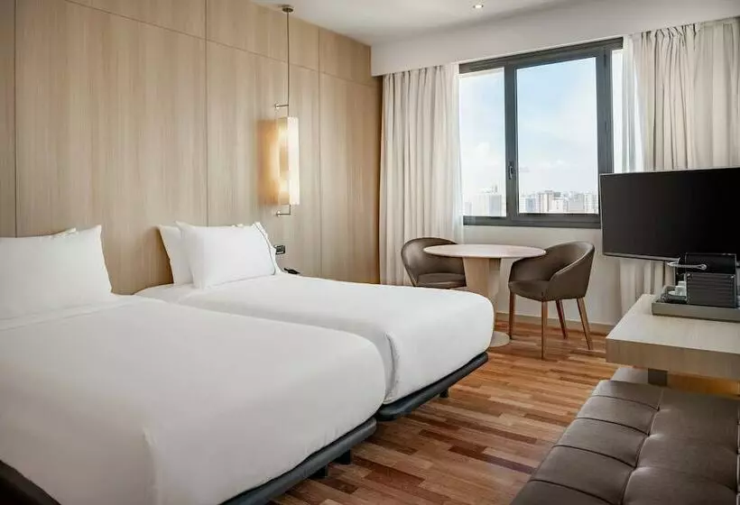 シングルデラックスルーム, Ac Hotel Málaga Palacio By Marriott