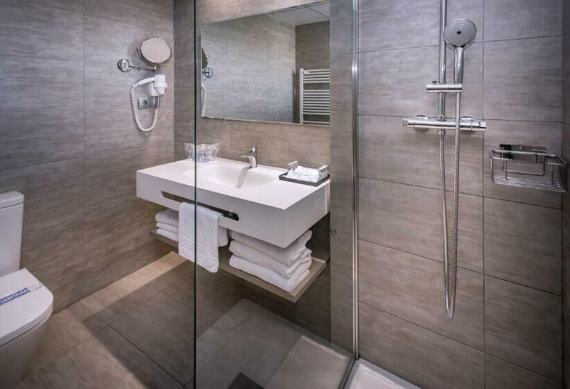 اتاق استاندارد سه نفره, Golden Acqua Salou