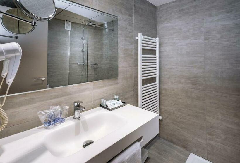 ファミリールーム, Golden Acqua Salou