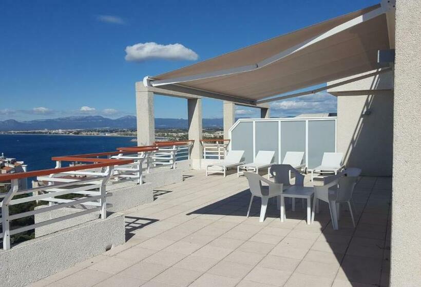 スイート, Golden Acqua Salou