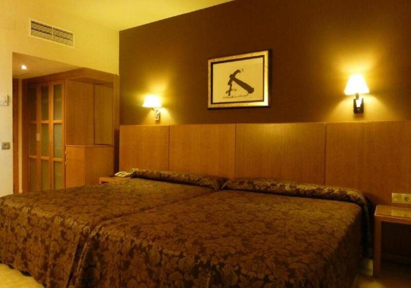 四人高级间, Alba Seleqtta