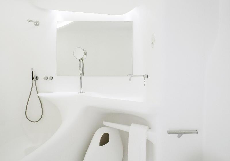 高级大房间, Alba Seleqtta