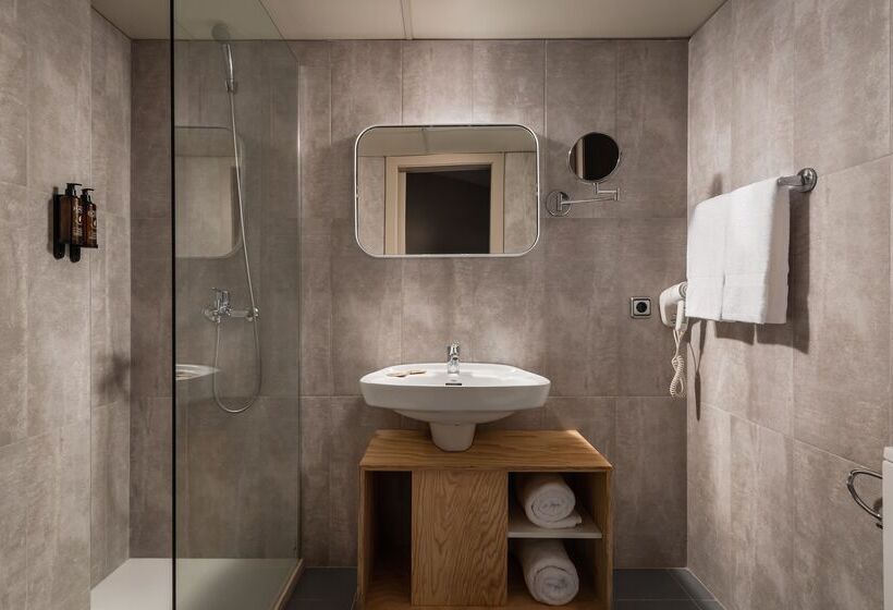 스탠다드 트리플 룸, ALEGRIA Fenals Mar