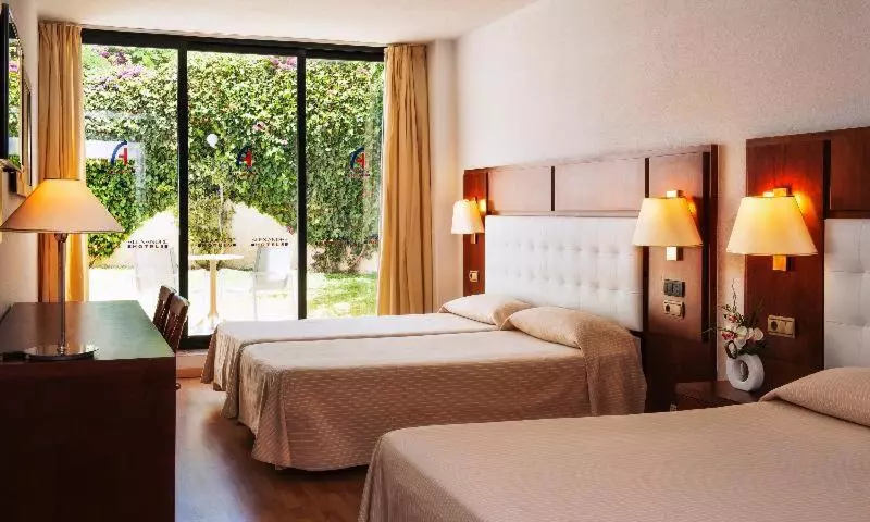 اتاق استاندارد, Alexandre Hotel Gala