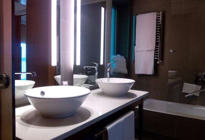 Номер Стандарт, Alfonso