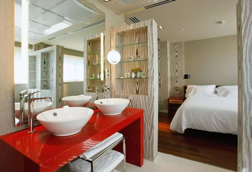 Suite, Alfonso