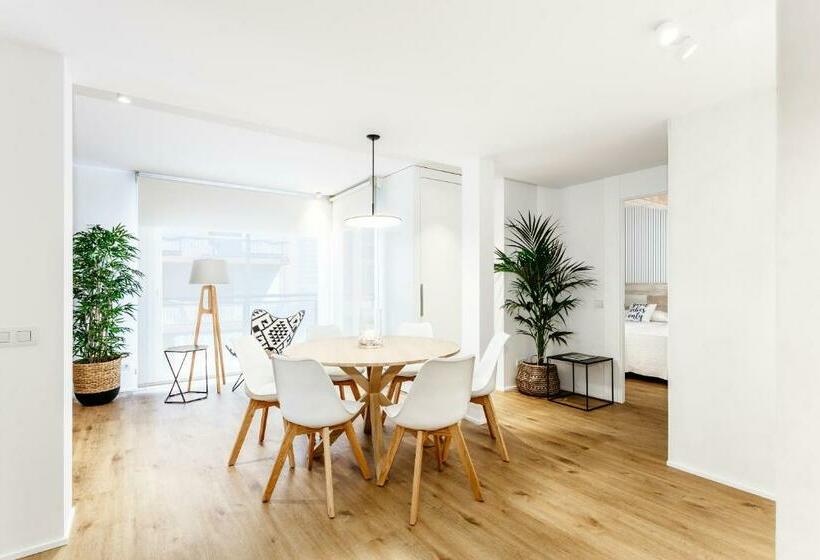 スイート（家族用）, Anabel