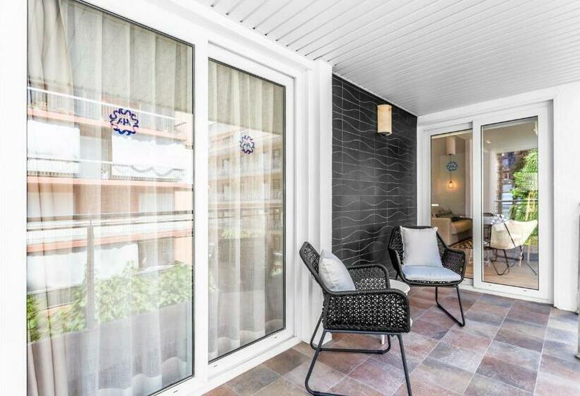 スイート（家族用）, Anabel