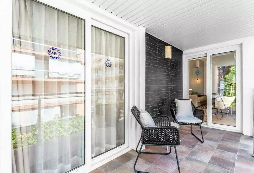 Family Suite, Anabel
