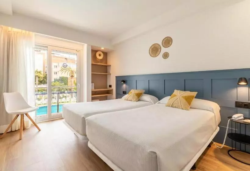 Standard Room Pool View, Anabel