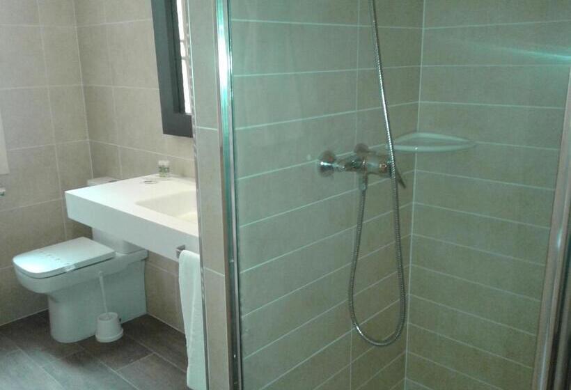 高品质的四人房间, Balneari De Vallfogona De Riucorb