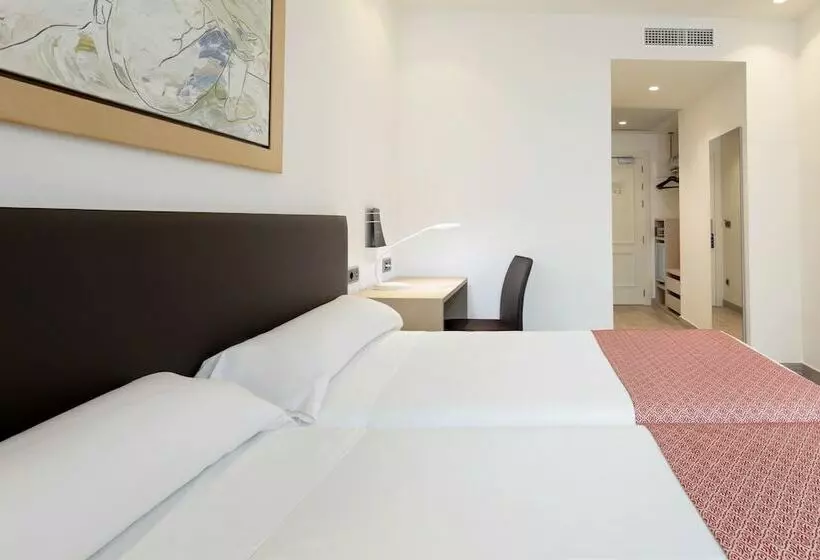 Premium-huone, Catalonia Hispalis