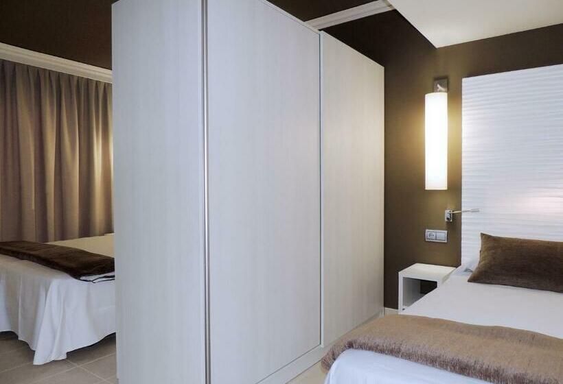 ファミリールーム, Cesar Augustus