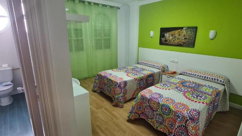 スタンダードルーム, Dila