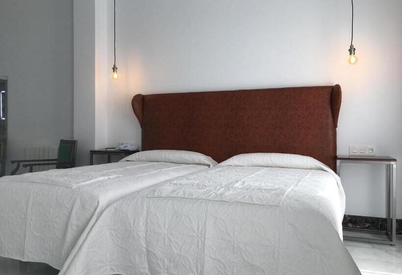 Номер Superior с Террасой, Don Miguel