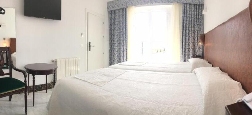 Номер Superior с Балконом, Don Miguel