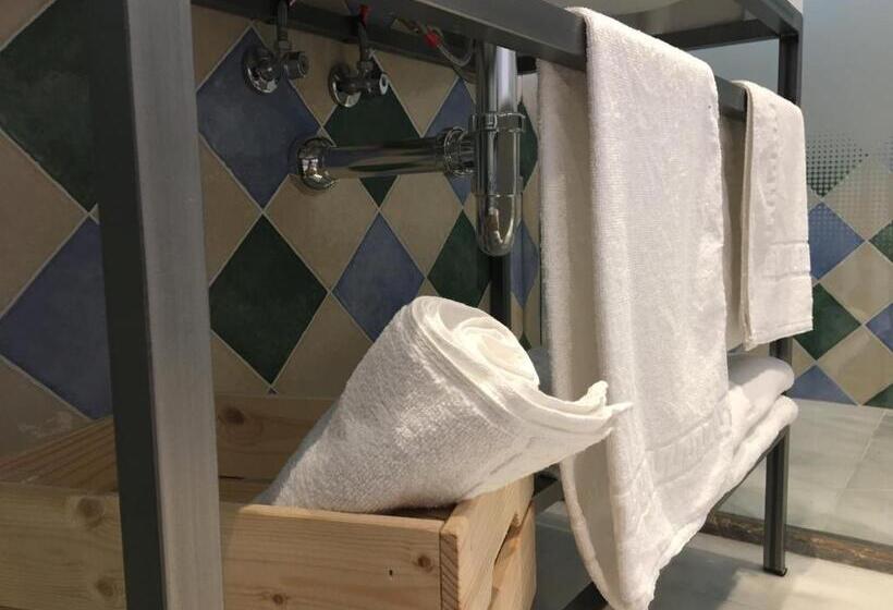 Номер Superior, Don Miguel