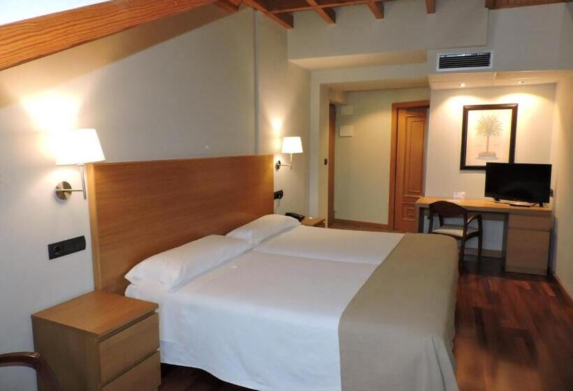 اتاق استاندارد, El Nogal