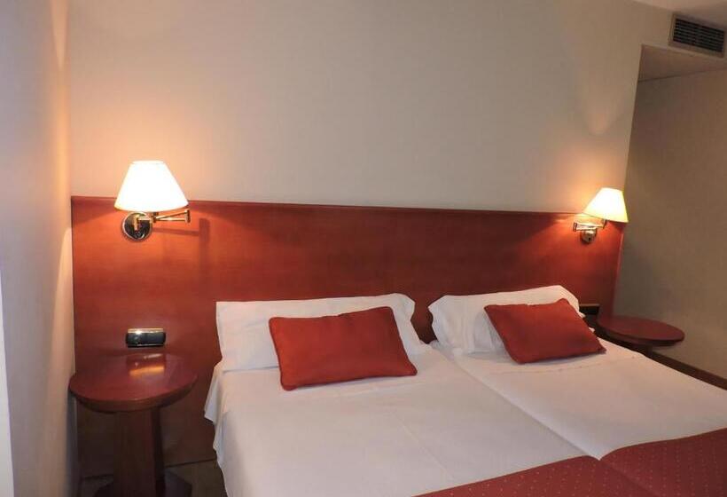 اتاق استاندارد, El Nogal