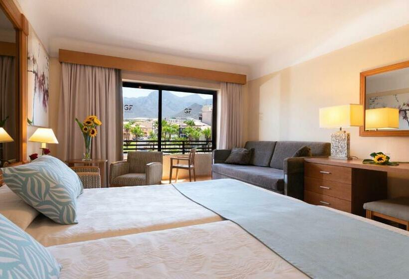 패밀리 룸, Gf Fañabe