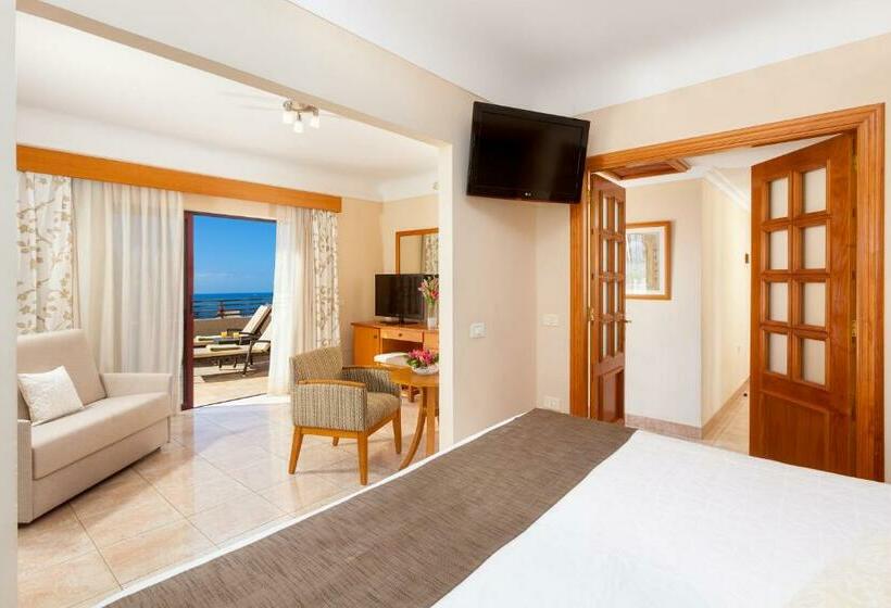 주니어 스위트, Gf Fañabe