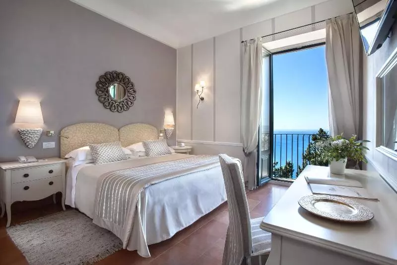 اتاق استاندارد سه نفره, Ilunion Hacienda De Mijas