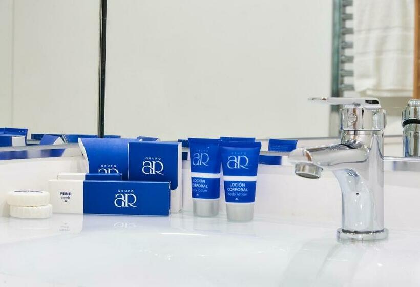 اتاق استاندارد, Los Arcos