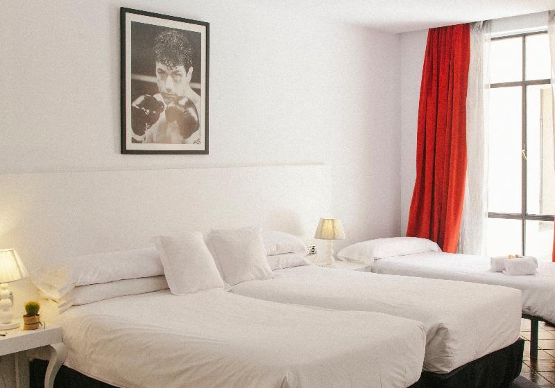 اتاق خانوادگی, Los Seises Sevilla, A Tribute Portfolio