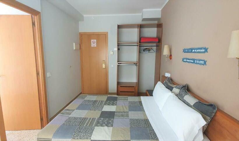 스탠다드 룸, Marinada Cambrils