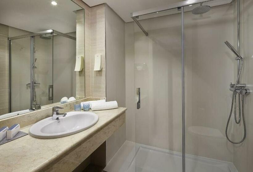 סוויטת ג'וניור בקומת קרקע, Ocean House Costa del Sol, Affiliated by Meliá