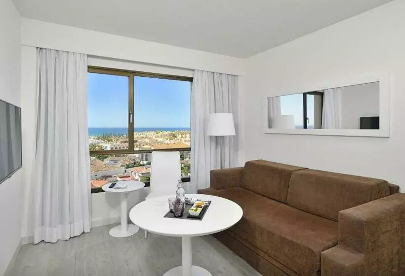 سوییت, Ocean House Costa del Sol, Affiliated by Meliá