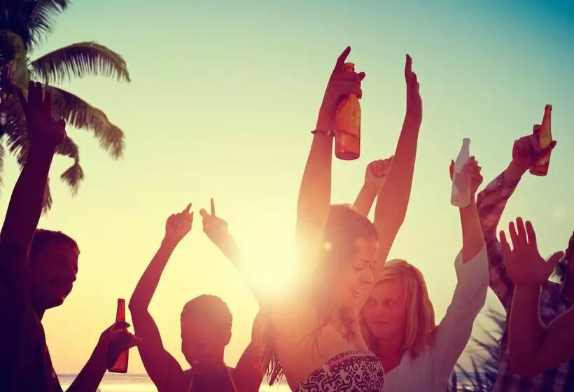 سوئیت پریمیوم با چشم‌انداز دریا, Ocean House Costa del Sol, Affiliated by Meliá
