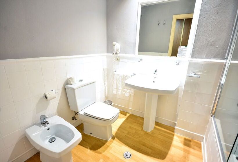 חדר סטנדרט, Oromana