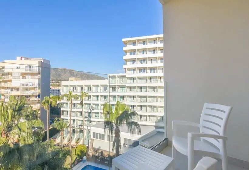 ファミリールーム, Parasol by Dorobe