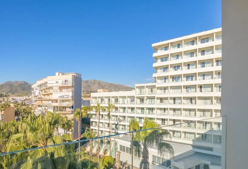 ファミリールーム, Parasol by Dorobe