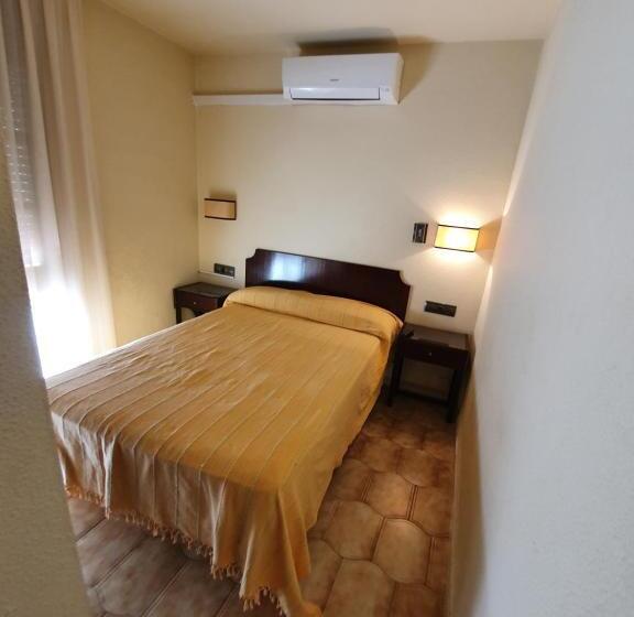 Трехместный Номер Базовый, Perla