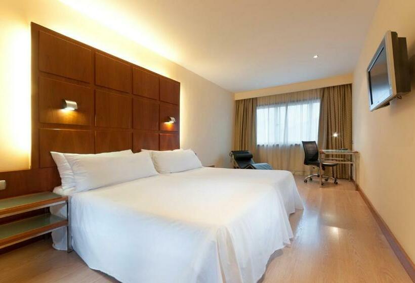 اتاق استاندارد, Port Azafata Valencia