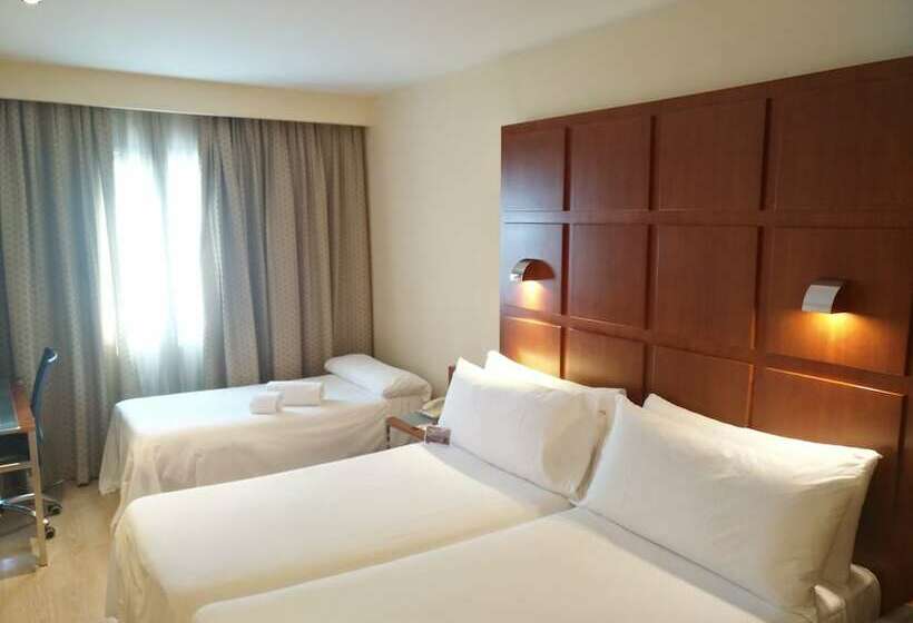 اتاق استاندارد, Port Azafata Valencia