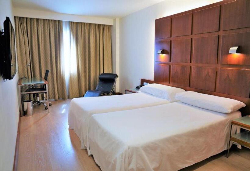 اتاق استاندارد, Port Azafata Valencia