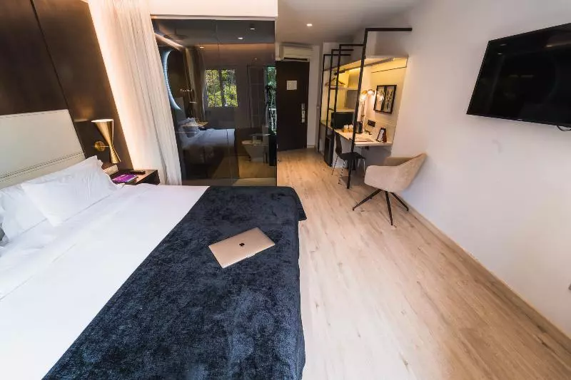 اتاق لوکس, Taburiente S.C.Tenerife