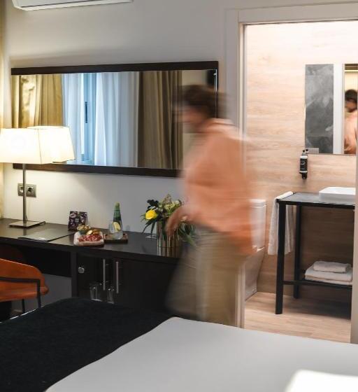 غرفة قياسية ثلاثية, Taburiente S.C.Tenerife