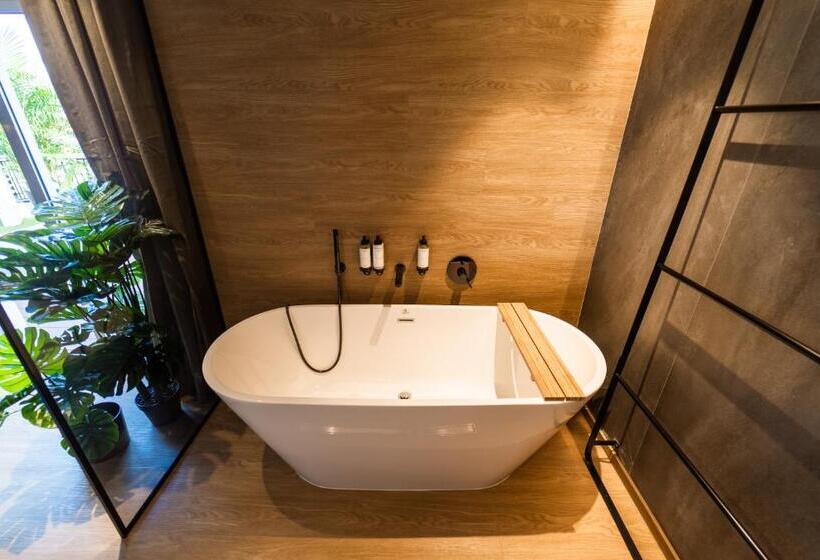 جناح جونيور مزوَّد بتراس, Taburiente S.C.Tenerife